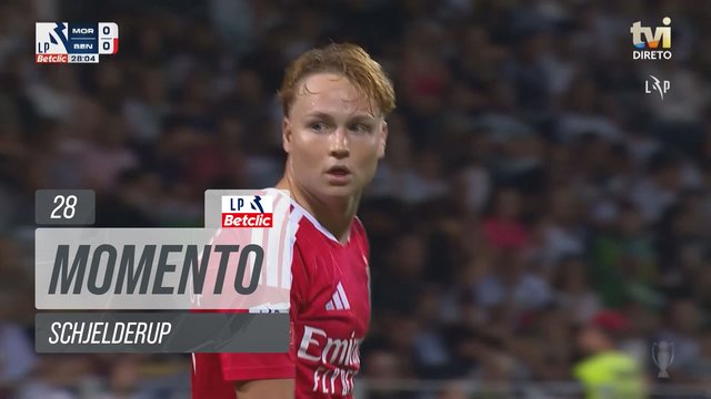SL Benfica, Jogada, Schjelderup aos 28'