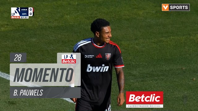 Lance de B. Pauwels aos 28′ — Estrela Amadora 0-2 Casa Pia