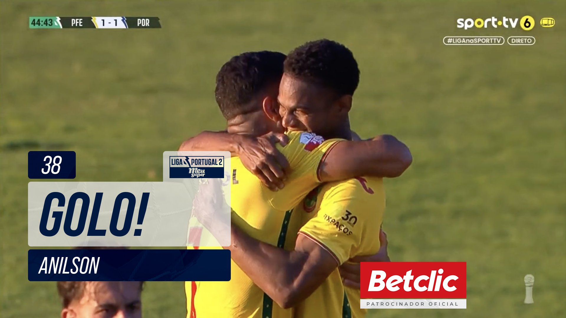 GOLO! P. Ferreira, Anilson aos 38', P. Ferreira 1-1 FC Porto B