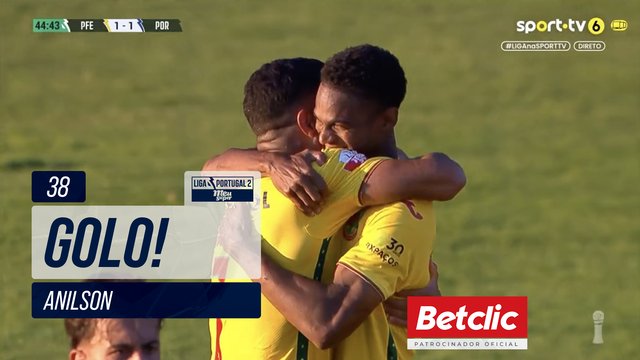 GOLO! P. Ferreira, Anilson aos 38', P. Ferreira 1-1 FC Porto B
