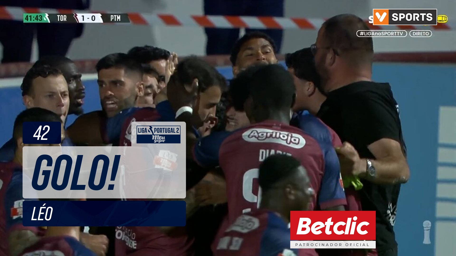 GOLO! Torreense, Léo aos 42', Torreense 1-0 Porti...