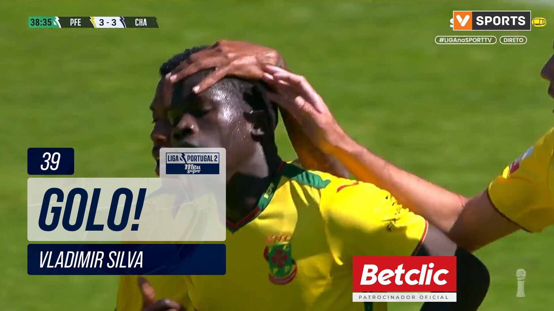 GOLO! P. Ferreira, Vladimir Silva aos 39', P. Ferr...