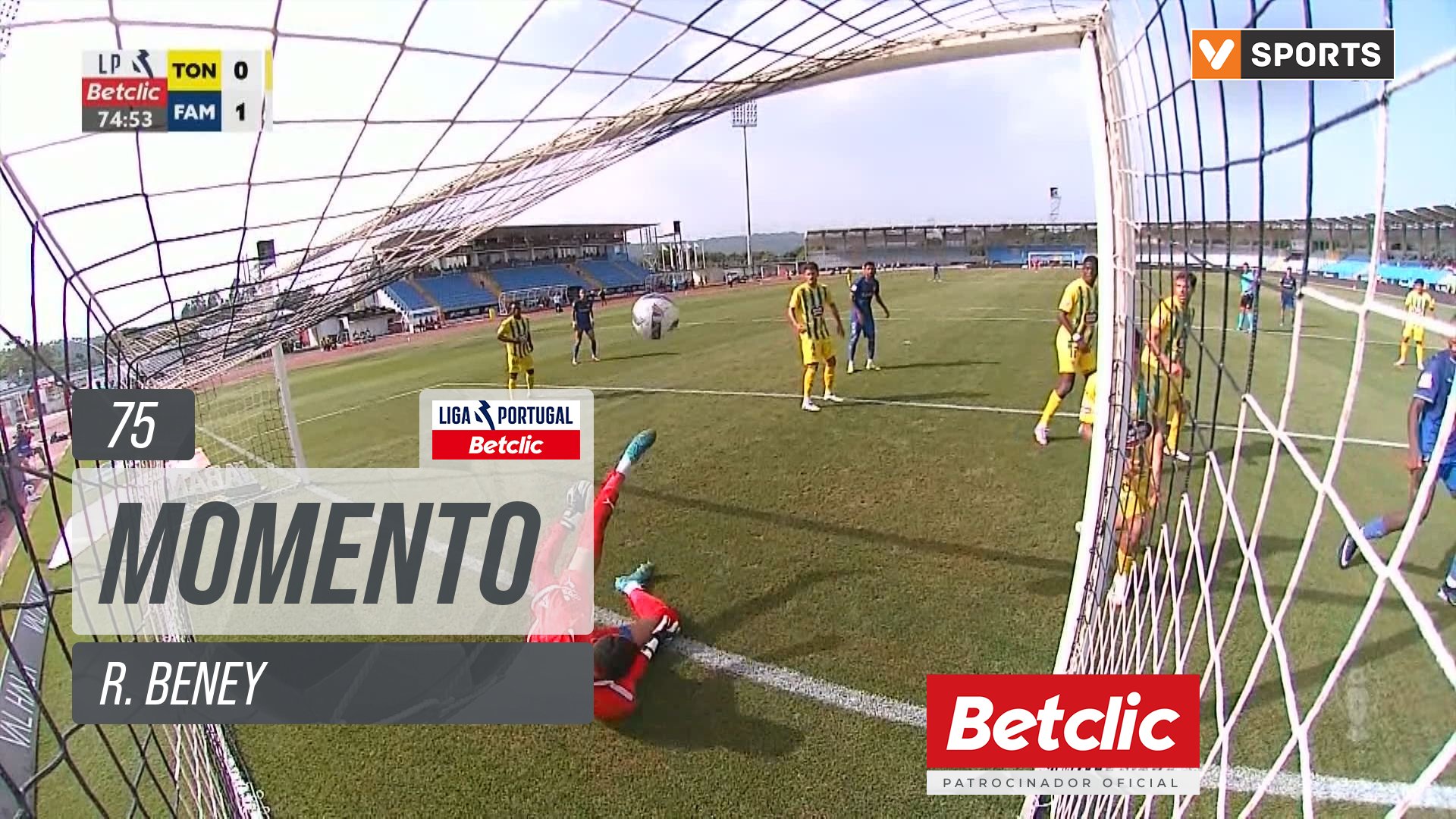 Famalicão, Jogada, R. Beney aos 75'