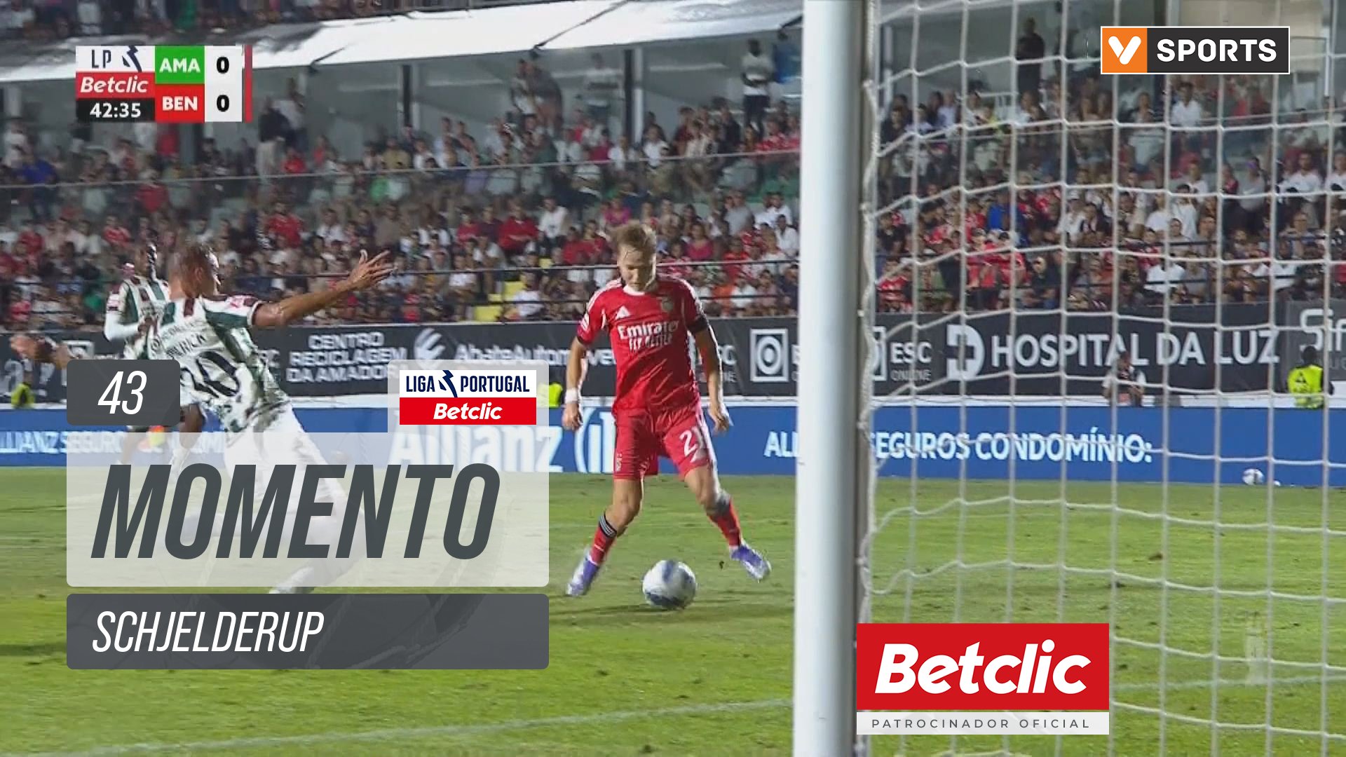 Benfica, Jogada, Schjelderup aos 43'