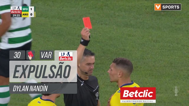 Arouca, Expulsão, Dylan Nandín aos 30'