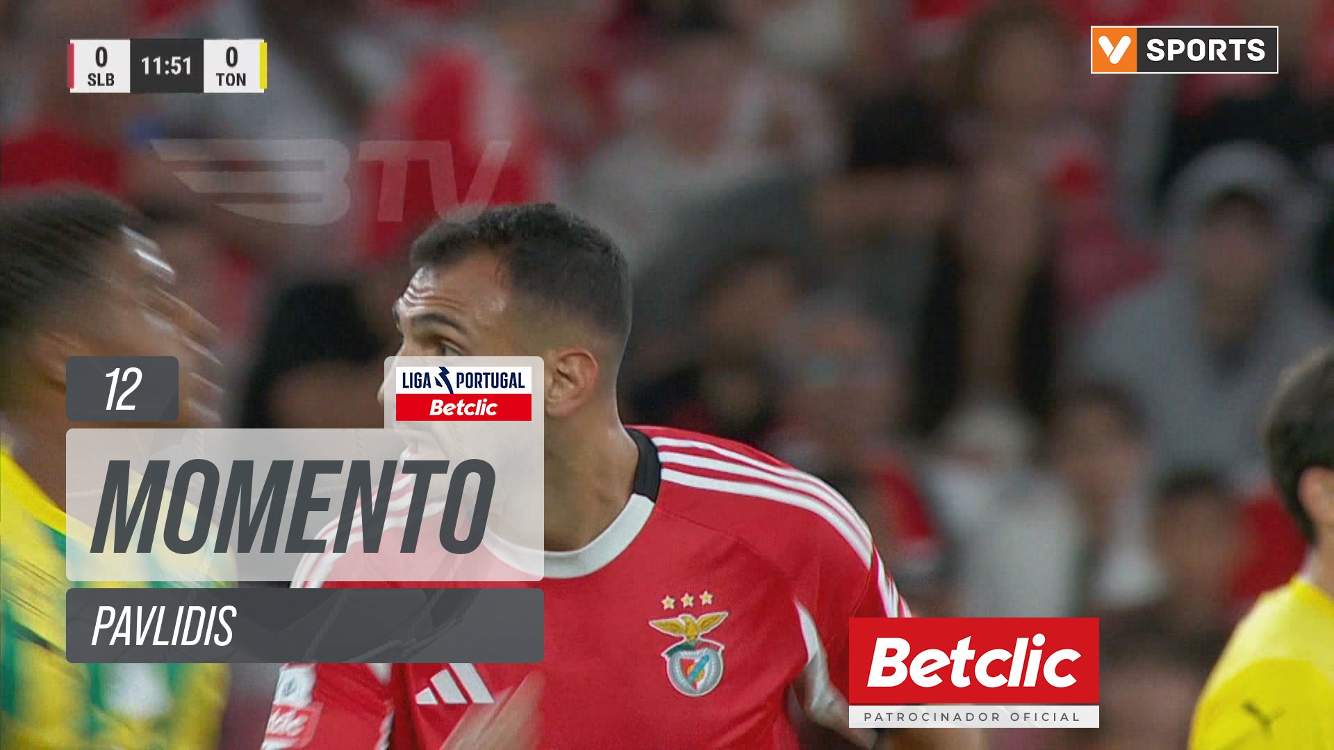 Benfica, Jogada, Pavlidis aos 12'