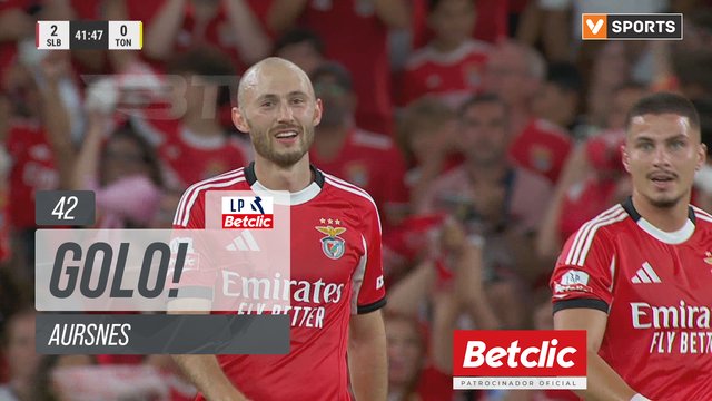 GOLO! Benfica, Aursnes aos 42', Benfica 2-0 Tondela