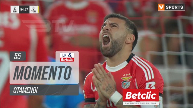 Benfica, Jogada, Otamendi aos 55'