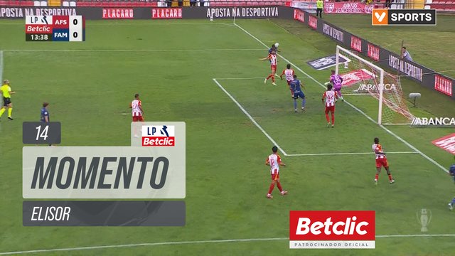 Famalicão, Jogada, Elisor aos 14'