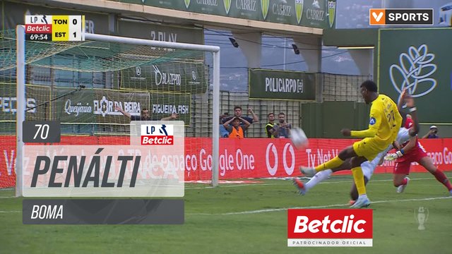 Estoril, Penálti, Boma aos 70'