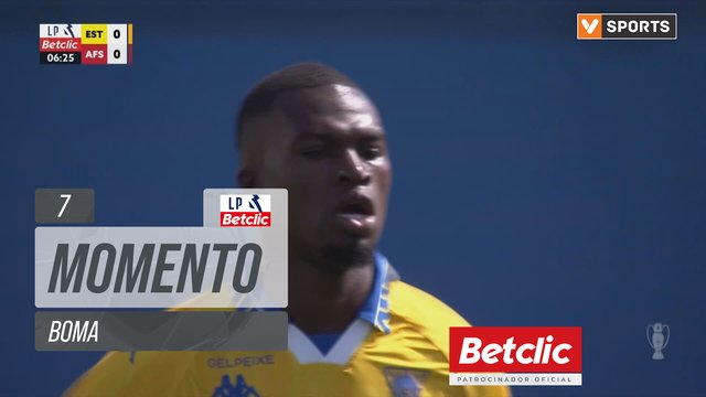 Estoril, Jogada, Boma aos 7'