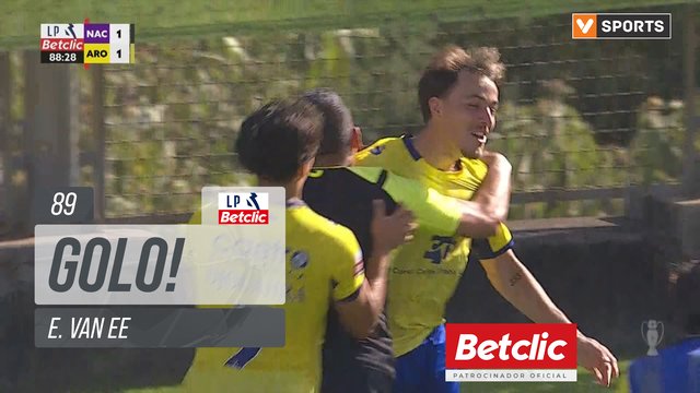 GOLO! Arouca, E. van Ee aos 89', Nacional 1-2 Arouca