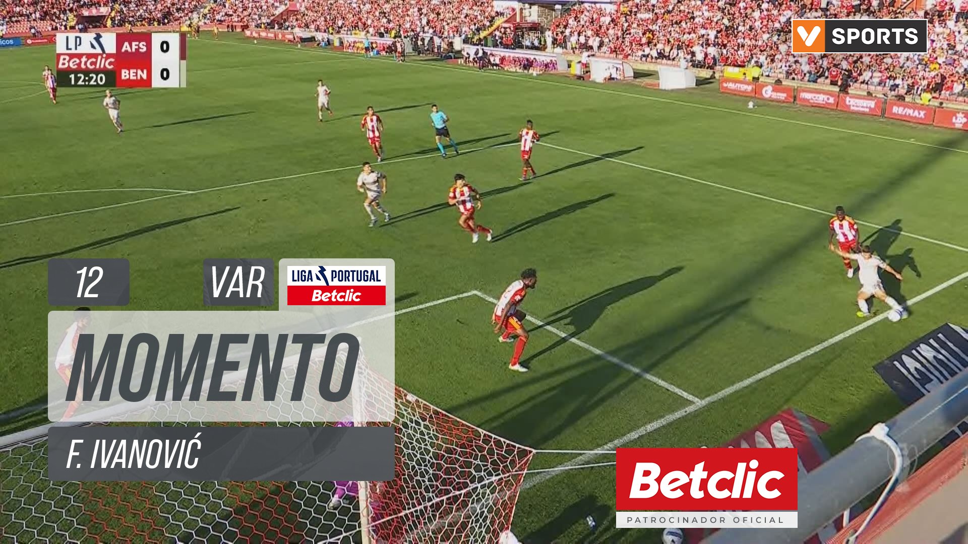 Benfica, Caso, F. Ivanović aos 12'