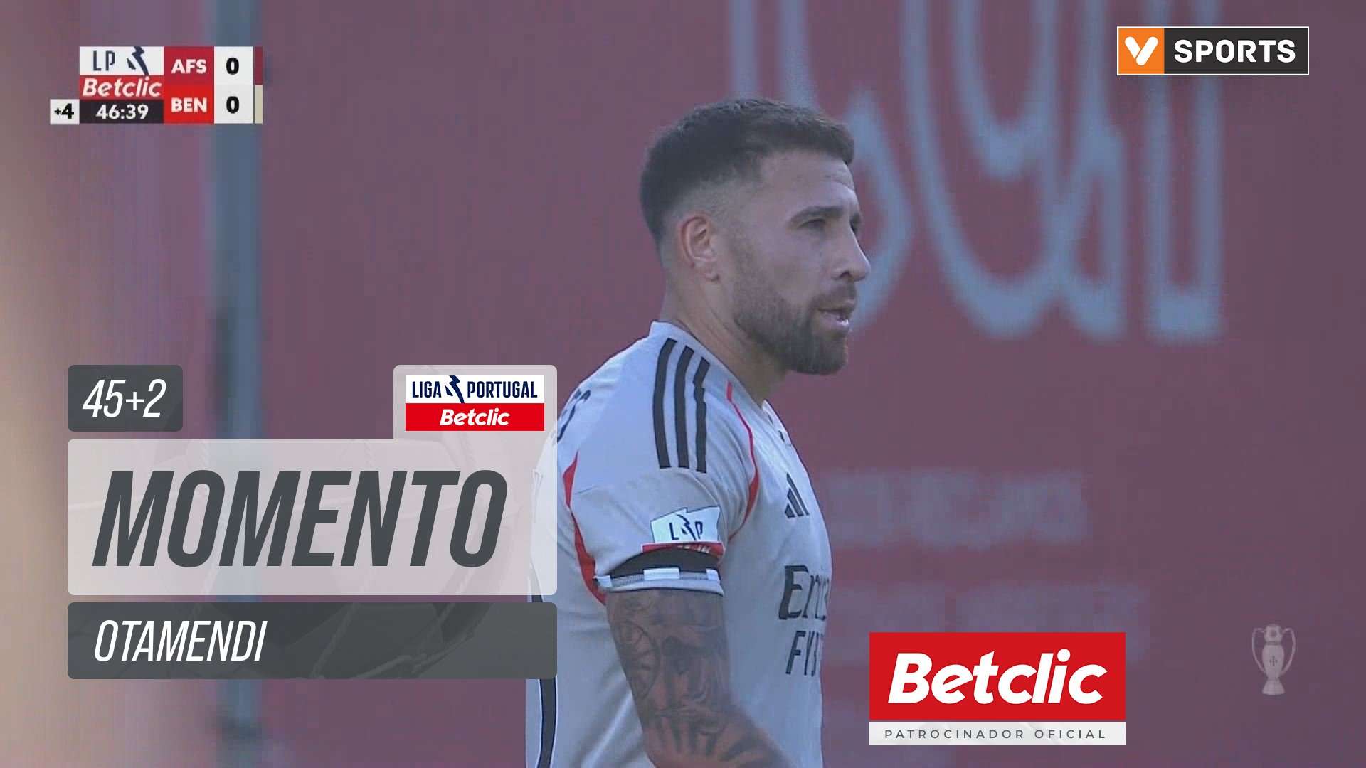 Benfica, Jogada, Otamendi aos 45'+2'