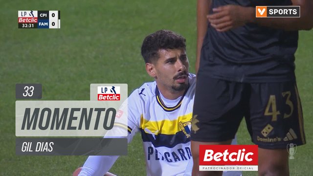 Famalicão, Jogada, Gil Dias aos 33'