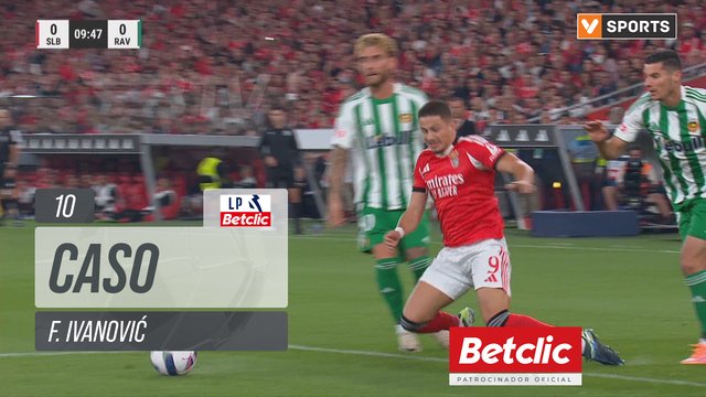 Benfica, Caso, F. Ivanović aos 10'