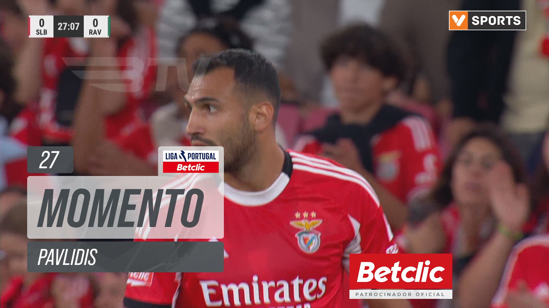 Benfica, Jogada, Pavlidis aos 27'
