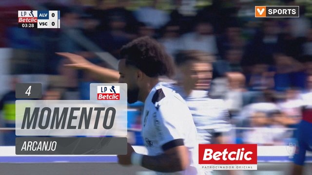 Vitória SC, Jogada, Arcanjo aos 4'