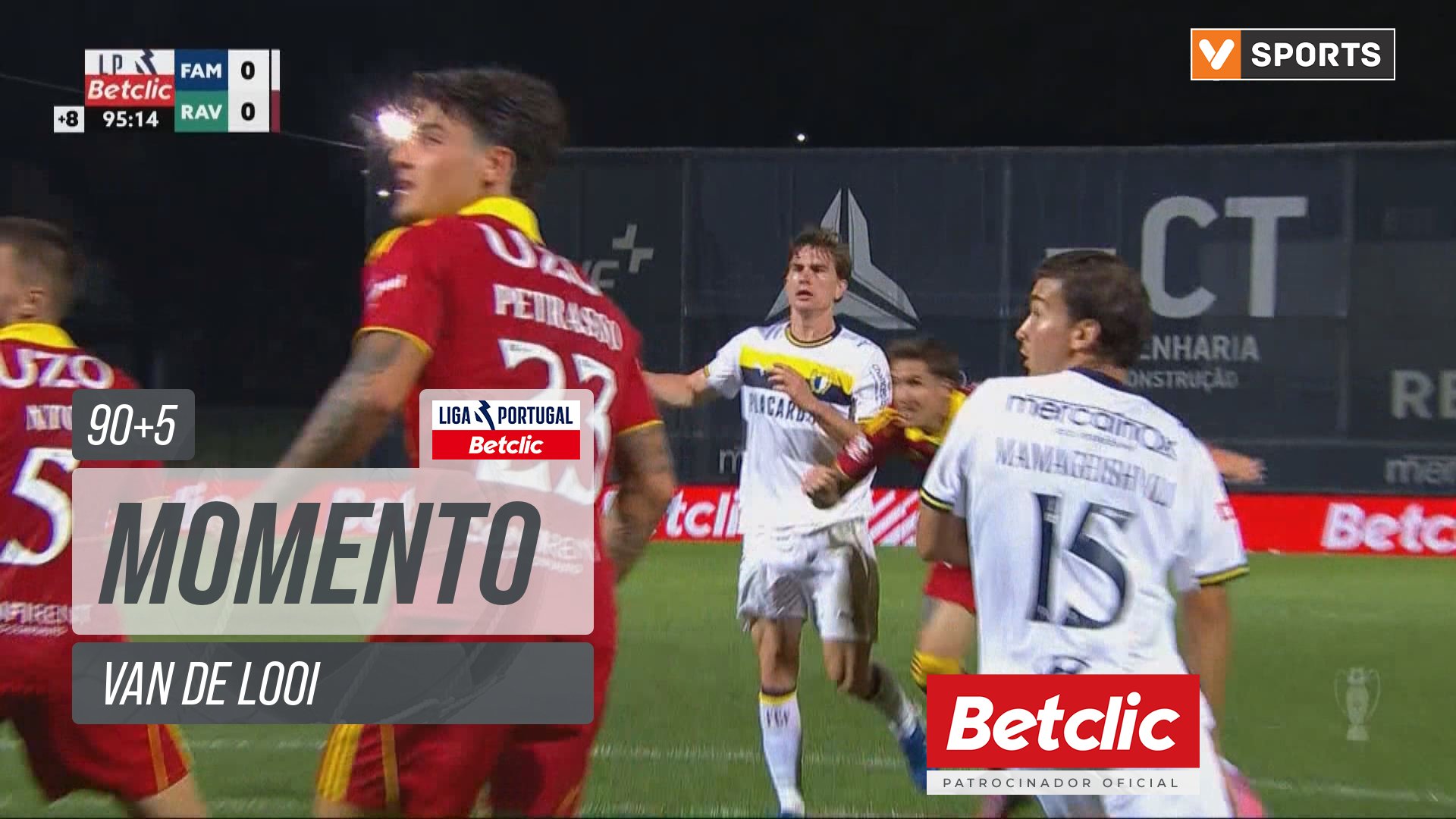 Famalicão, Jogada, van de Looi aos 90'+5'