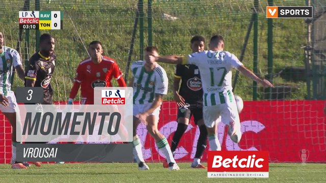 Rio Ave, Jogada, Vrousai aos 3'