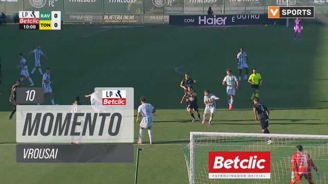 Rio Ave, Jogada, Vrousai aos 10'