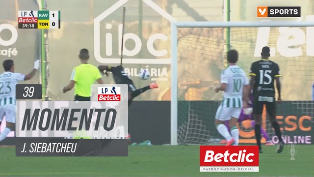 Tondela, Jogada, J. Siebatcheu aos 39'