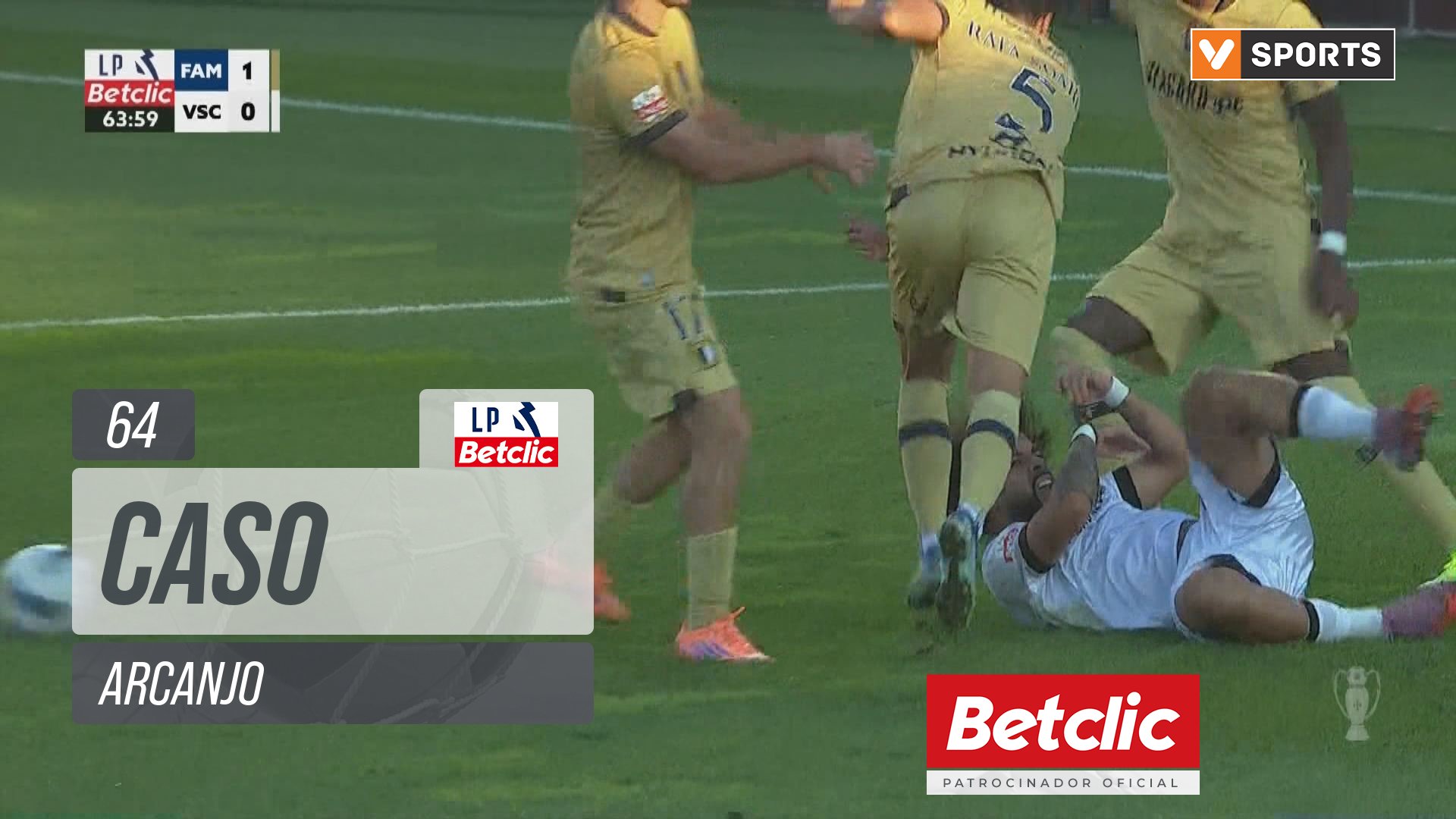 Vitória SC, Caso, Arcanjo aos 64'