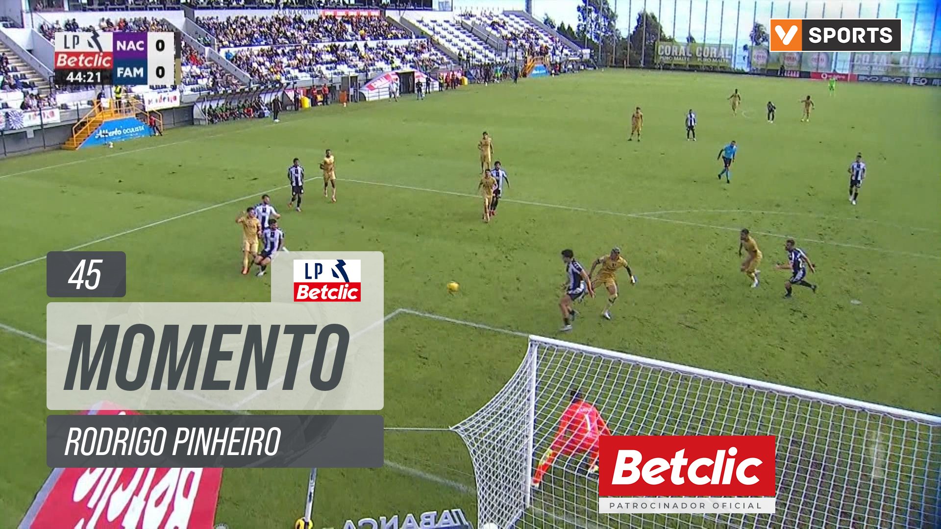 Famalicão, Jogada, Rodrigo Pinheiro aos 45'