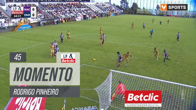 Famalicão, Jogada, Rodrigo Pinheiro aos 45'
