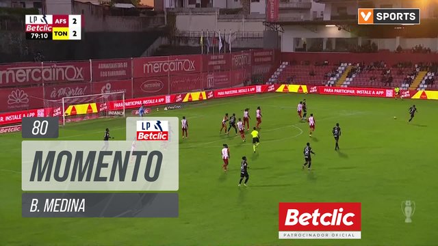 Tondela, Jogada, B. Medina aos 80'