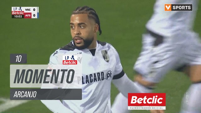 Vitória SC, Jogada, Arcanjo aos 10'