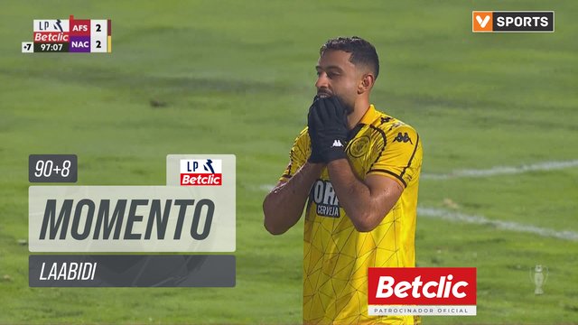 Nacional, Jogada, Laabidi aos 90'+8'