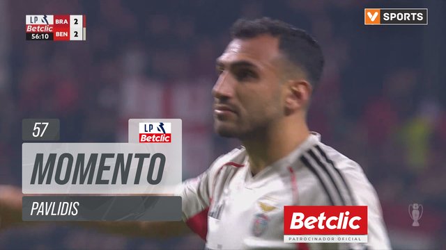Benfica, Jogada, Pavlidis aos 57'