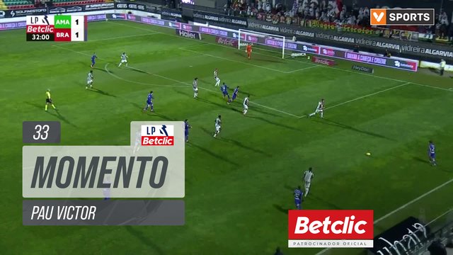 Braga, Jogada, Pau Victor aos 33'