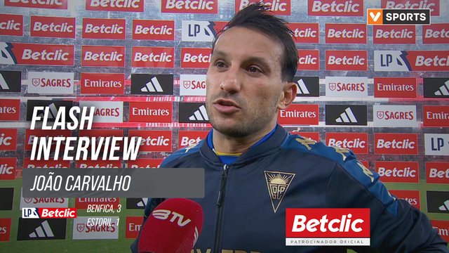 I Liga (#17) | Benfica 3-1 Estoril: Flash Interview João Carvalho