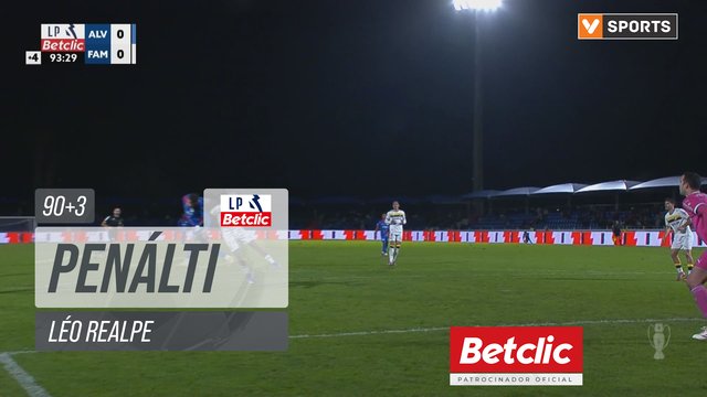 Famalicão, Penálti, Léo Realpe aos 90'+3'