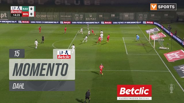 Benfica, Jogada, Dahl aos 15'