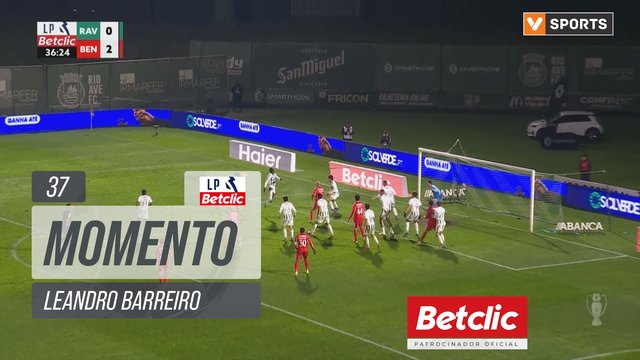 Benfica, Jogada, Leandro Barreiro aos 37'