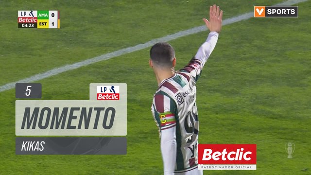 Estrela Amadora, Jogada, Kikas aos 5'