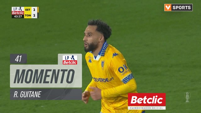 Estoril, Jogada, R. Guitane aos 41'