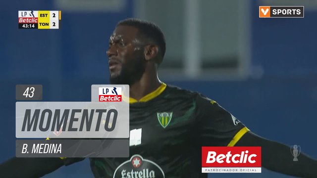 Tondela, Jogada, B. Medina aos 43'