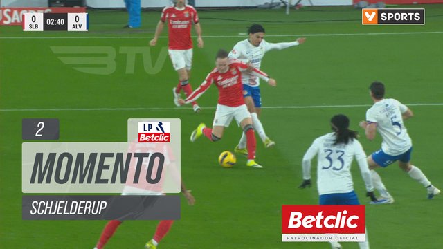 Benfica, Jogada, Schjelderup aos 2'
