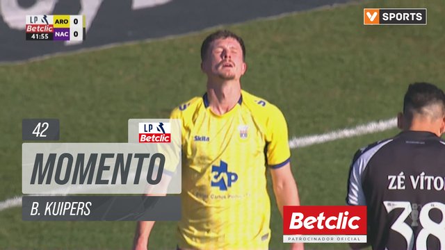 Arouca, Jogada, B. Kuipers aos 42'