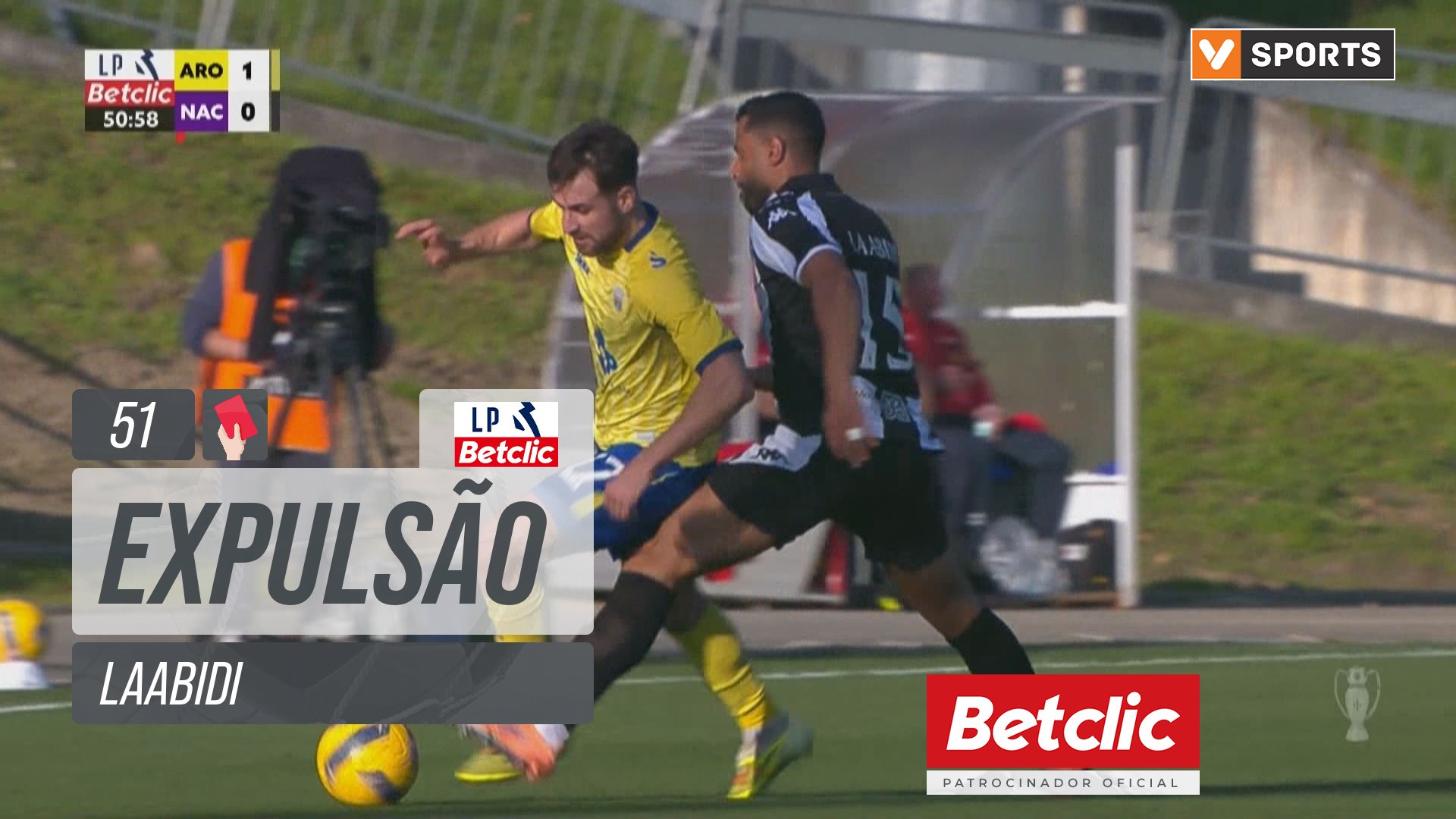 Nacional, Expulsão, Laabidi aos 51'
