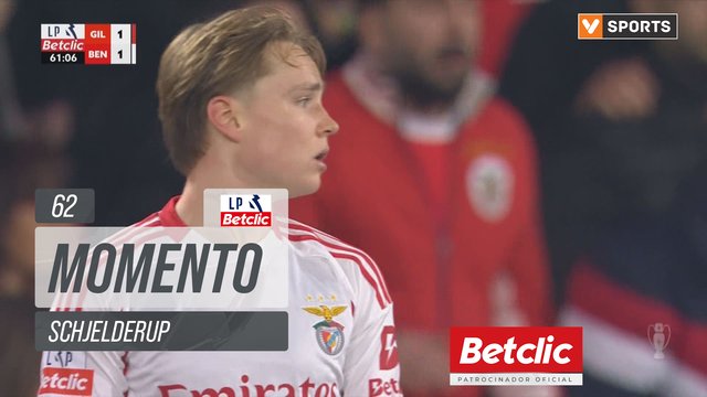 Benfica, Jogada, Schjelderup aos 62'