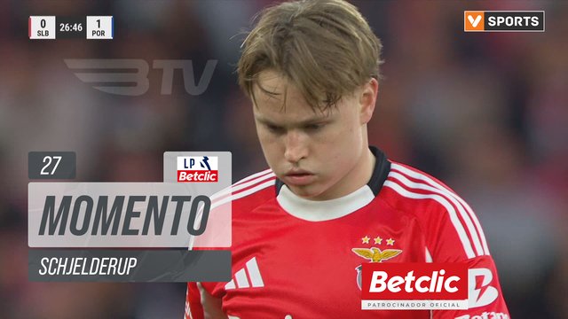 Benfica, Jogada, Schjelderup aos 27'