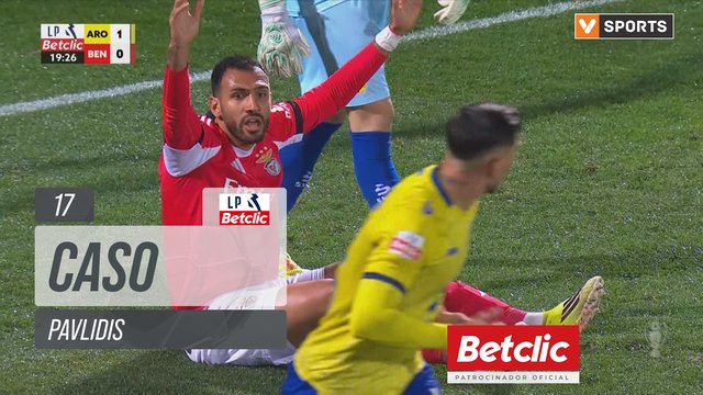 Benfica, Caso, Pavlidis aos 17'