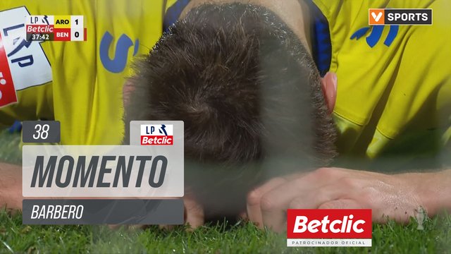 Arouca, Jogada, Barbero aos 38'