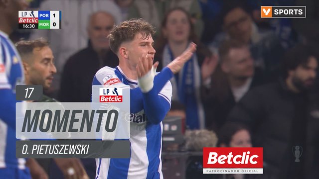 FC Porto, Jogada, O. Pietuszewski aos 17'