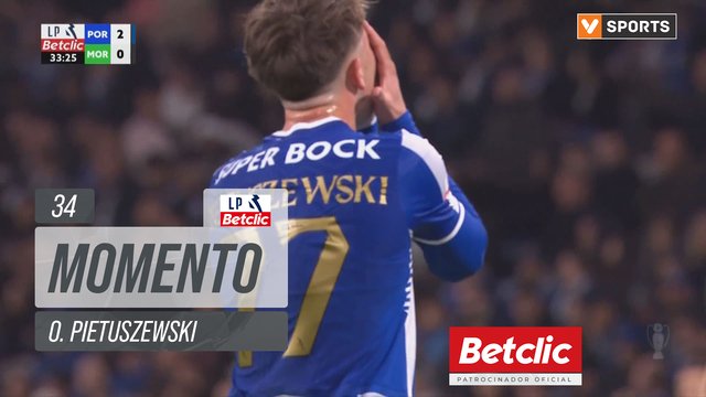 FC Porto, Jogada, O. Pietuszewski aos 34'